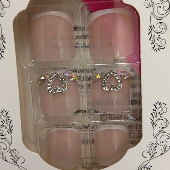 BOGO!! Brand New BEAUTIFUL NAIL FALSE TOE NAILS-2CT. - Picture 4 of 4